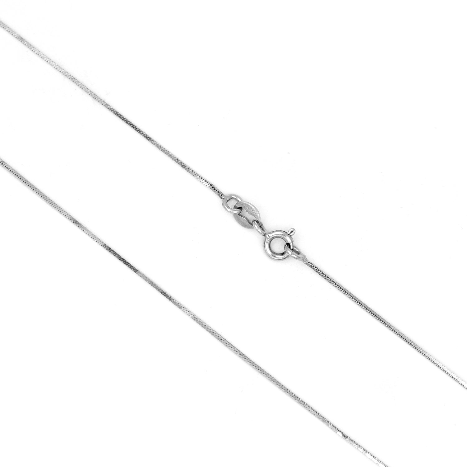18K White Gold Snake Chain – Sleek Sophistication