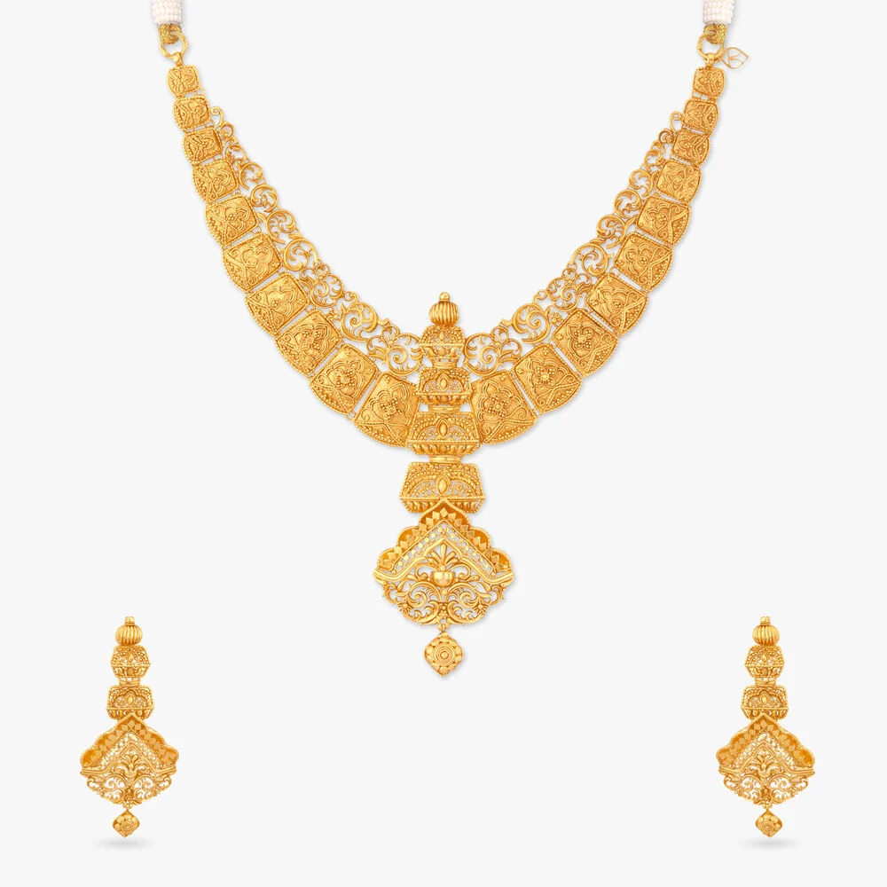 Homet 18K Gold Cross and Virgin Mary Necklace