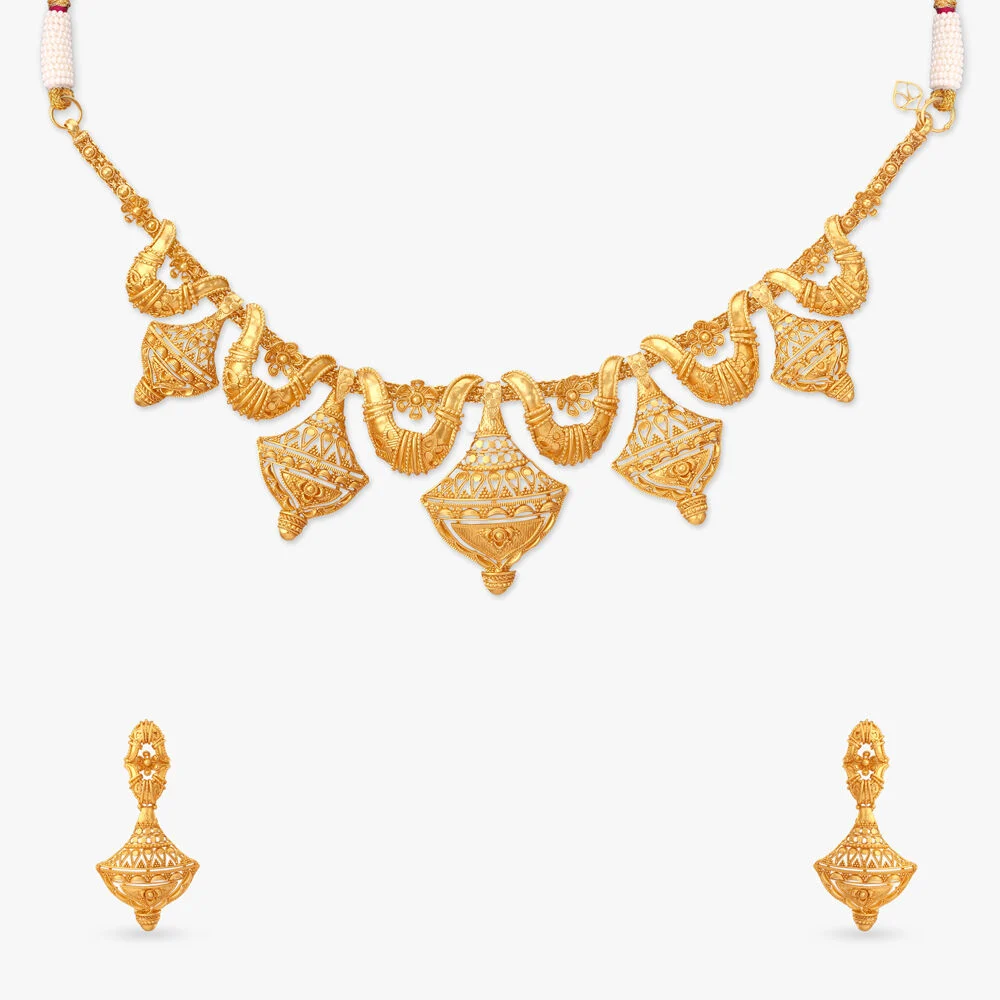 Lavin 18K Yellow Gold Necklace